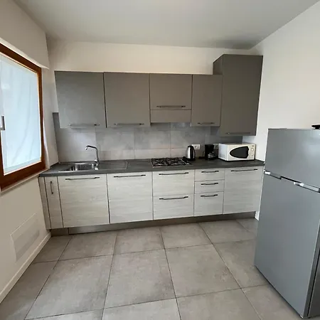 3v Meucci Apartment